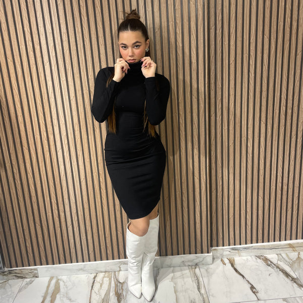 Dress lana collo alto